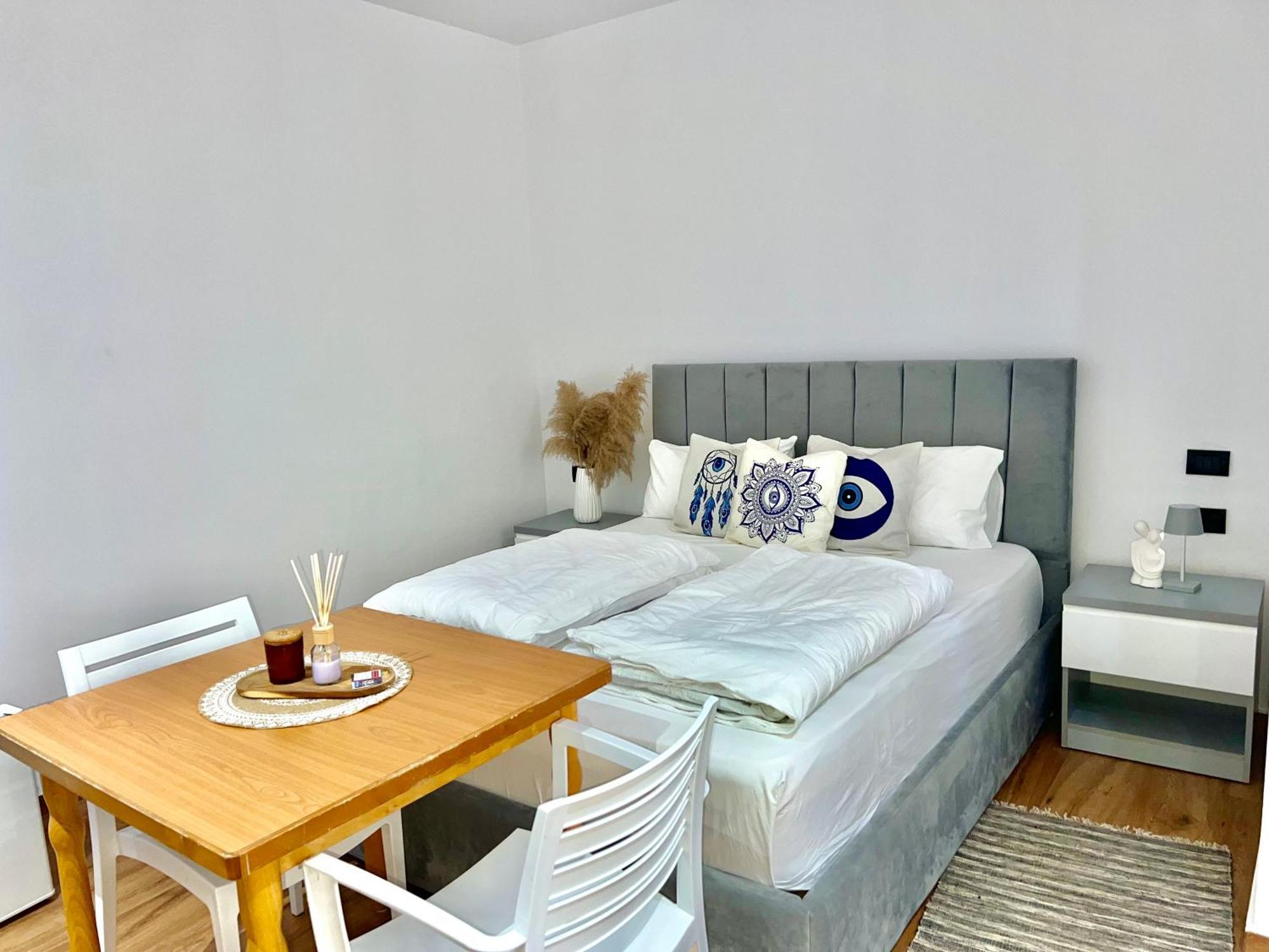 Hotel Vila Herta Durrës Esterno foto